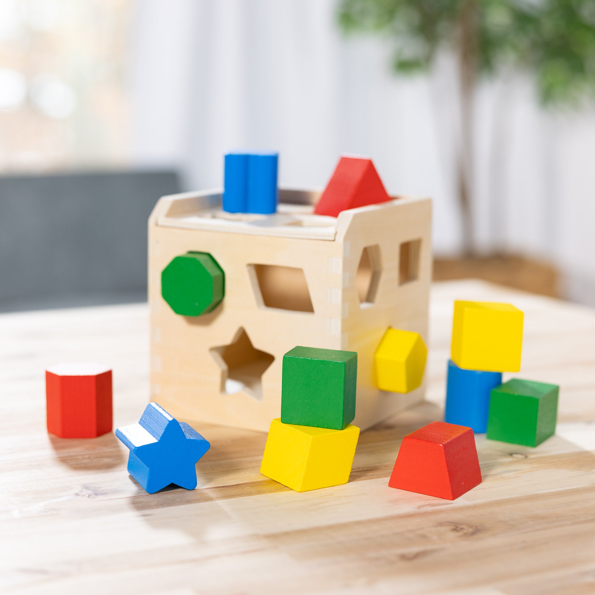 Shape-Sorting Cube - Image 9