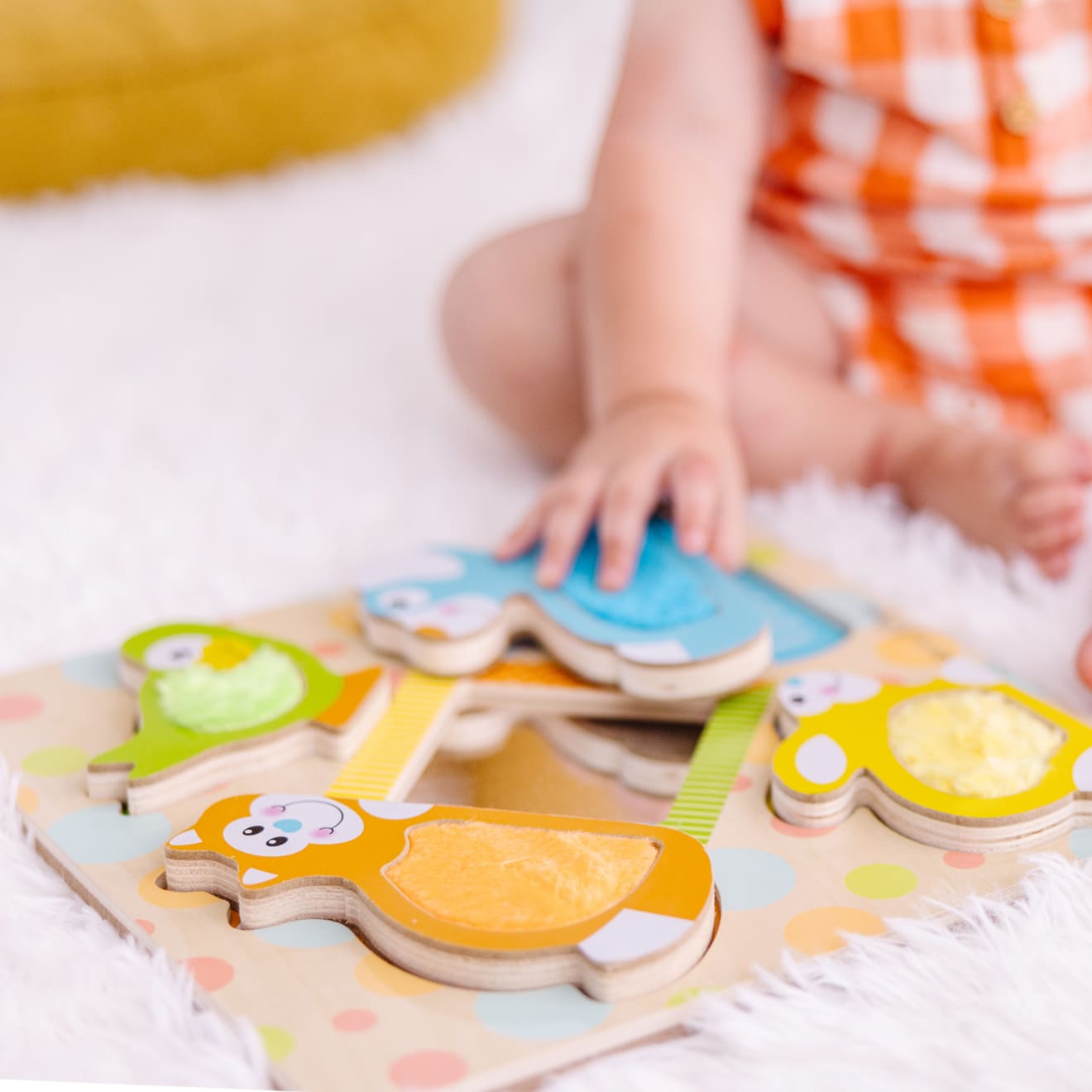 First Play Wooden Touch and Feel Puzzle Peek-a-Boo Pets With Mirror - Image 7