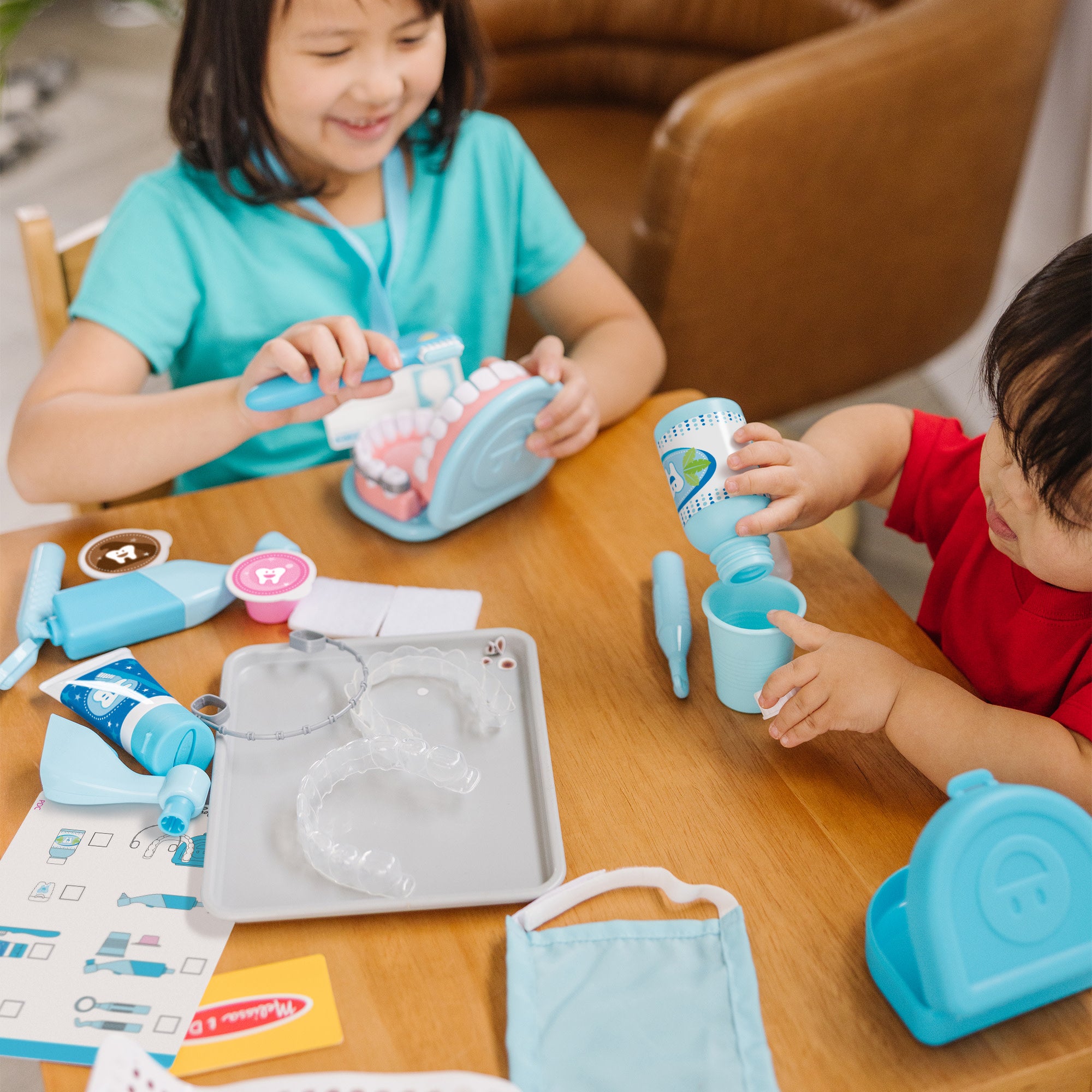 Super Smile Dentist Play Set - Image 2